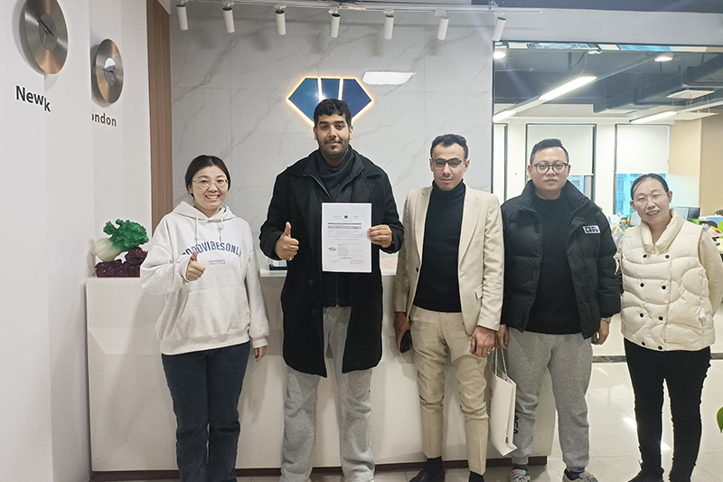 Blue Elephant and its customers-2